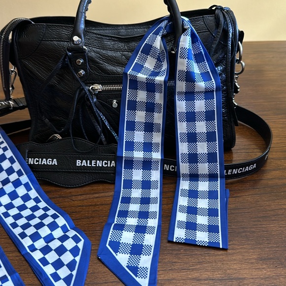 UNBRANDED TWILLY SCARF SET - Picture 3 of 4